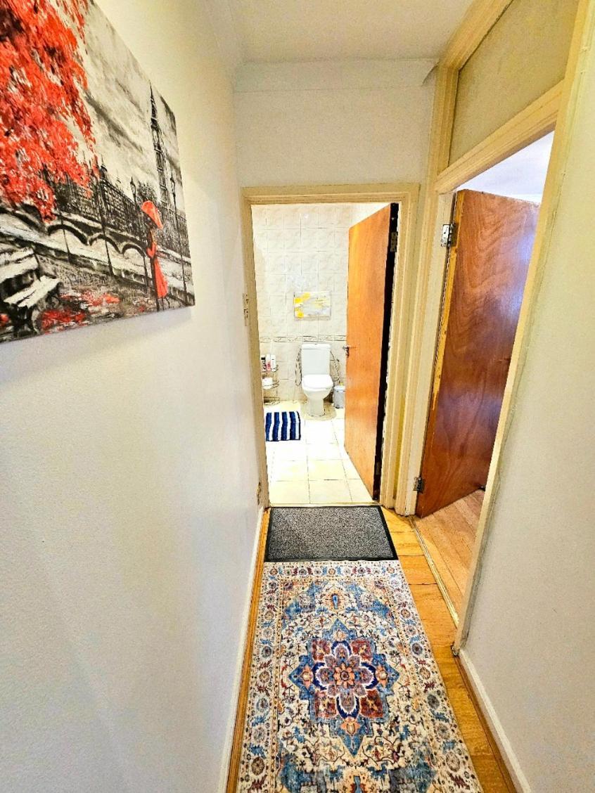 Bright & Spacious Home In Building With Lift, Right Next To Bayswater Station - Walk To Kensington Palace, Hyde Park, Little Venice & Notting Hill Londres Exterior foto