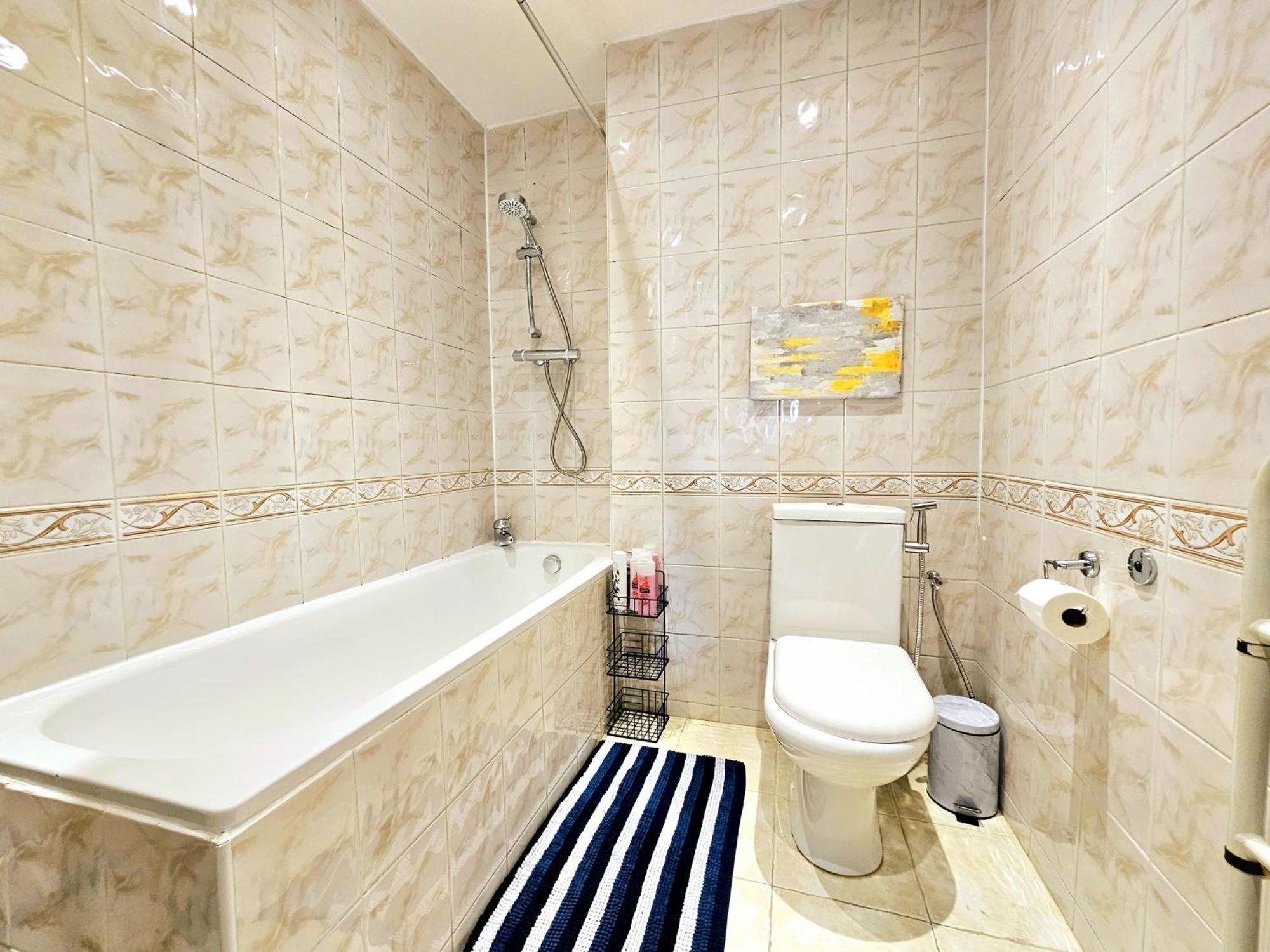 Bright & Spacious Home In Building With Lift, Right Next To Bayswater Station - Walk To Kensington Palace, Hyde Park, Little Venice & Notting Hill Londres Exterior foto